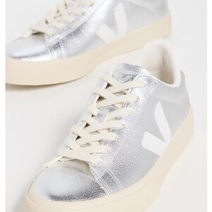 (NEW) Veja Women's Silver Campo Sneakers